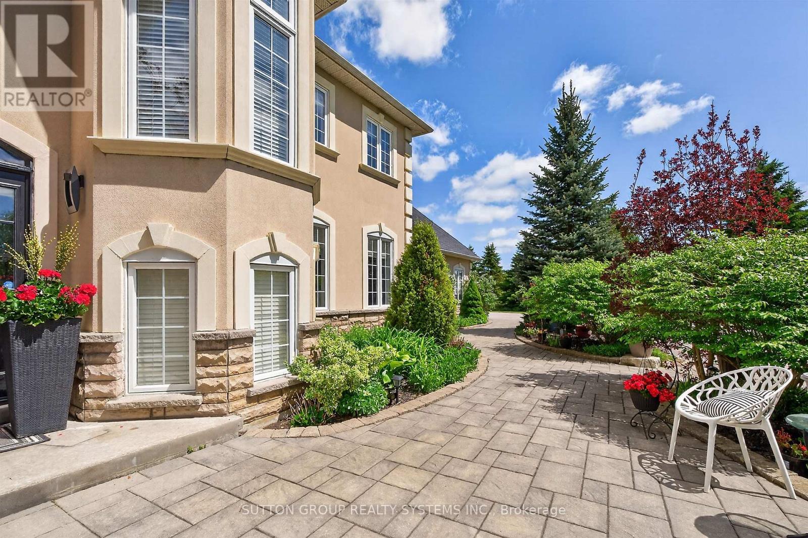 3165 MCPHAIL WAY - 6