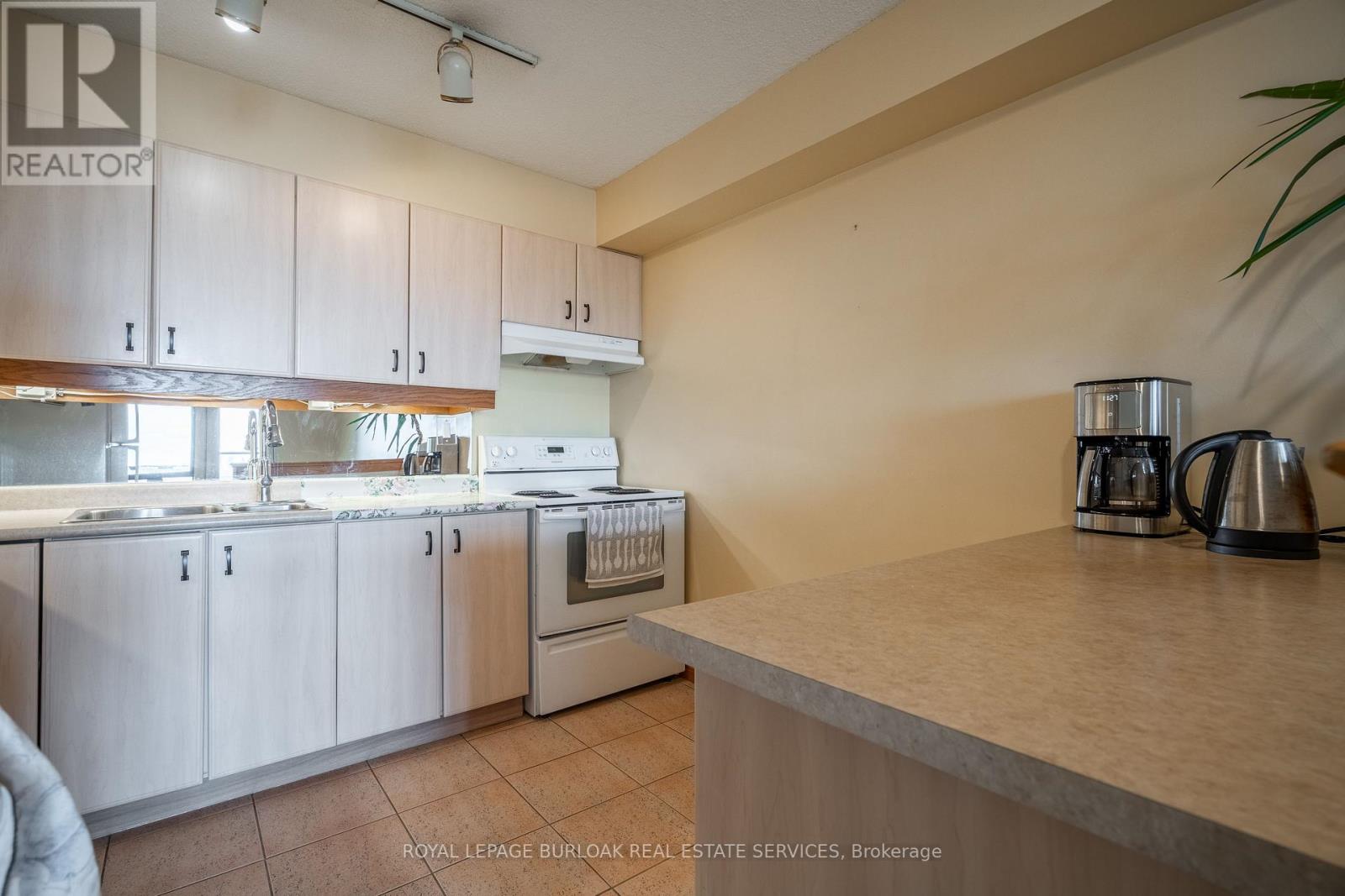 #C34 300 MILL ROAD - 11