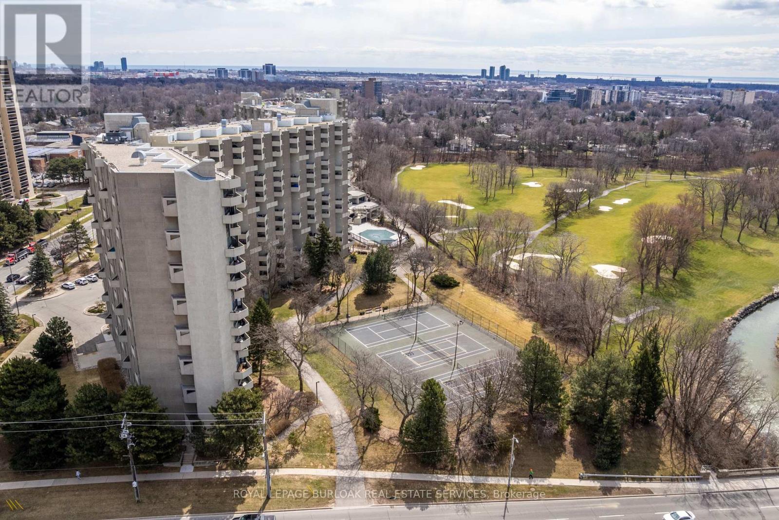 #C34 300 MILL ROAD - 25