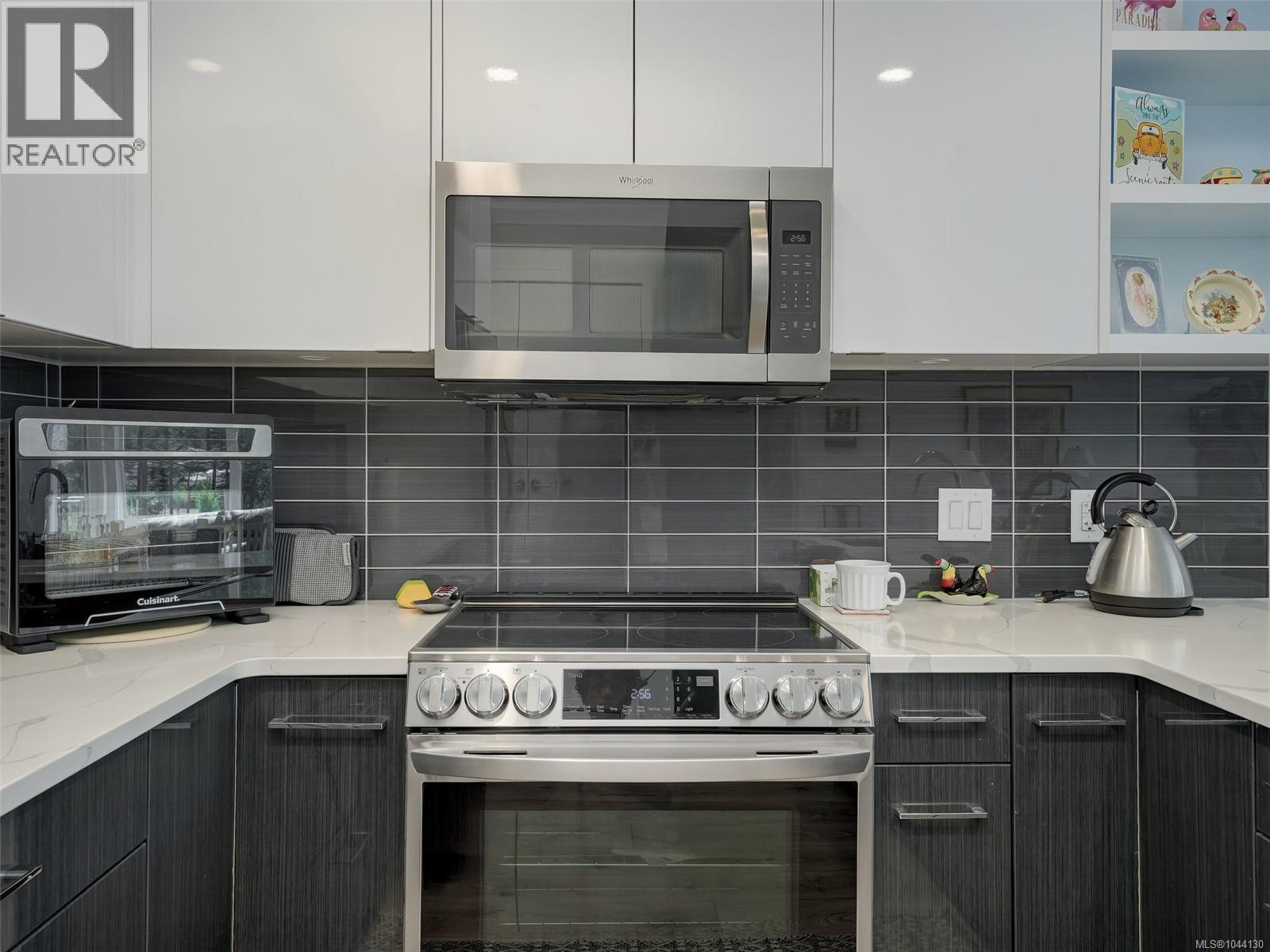 #503 1311 Lakepoint Way - 9