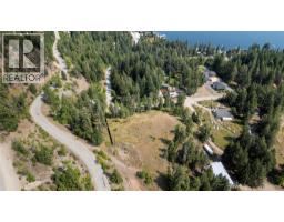 1353 Lee Creek Drive, Lee Creek, BC V0E1M4 Photo 9