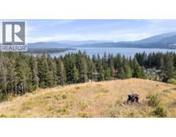 1353 Lee Creek Drive, Lee Creek, BC V0E1M4 Photo 6