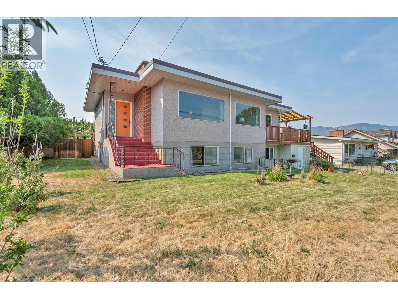 804 ROSS Avenue - 43