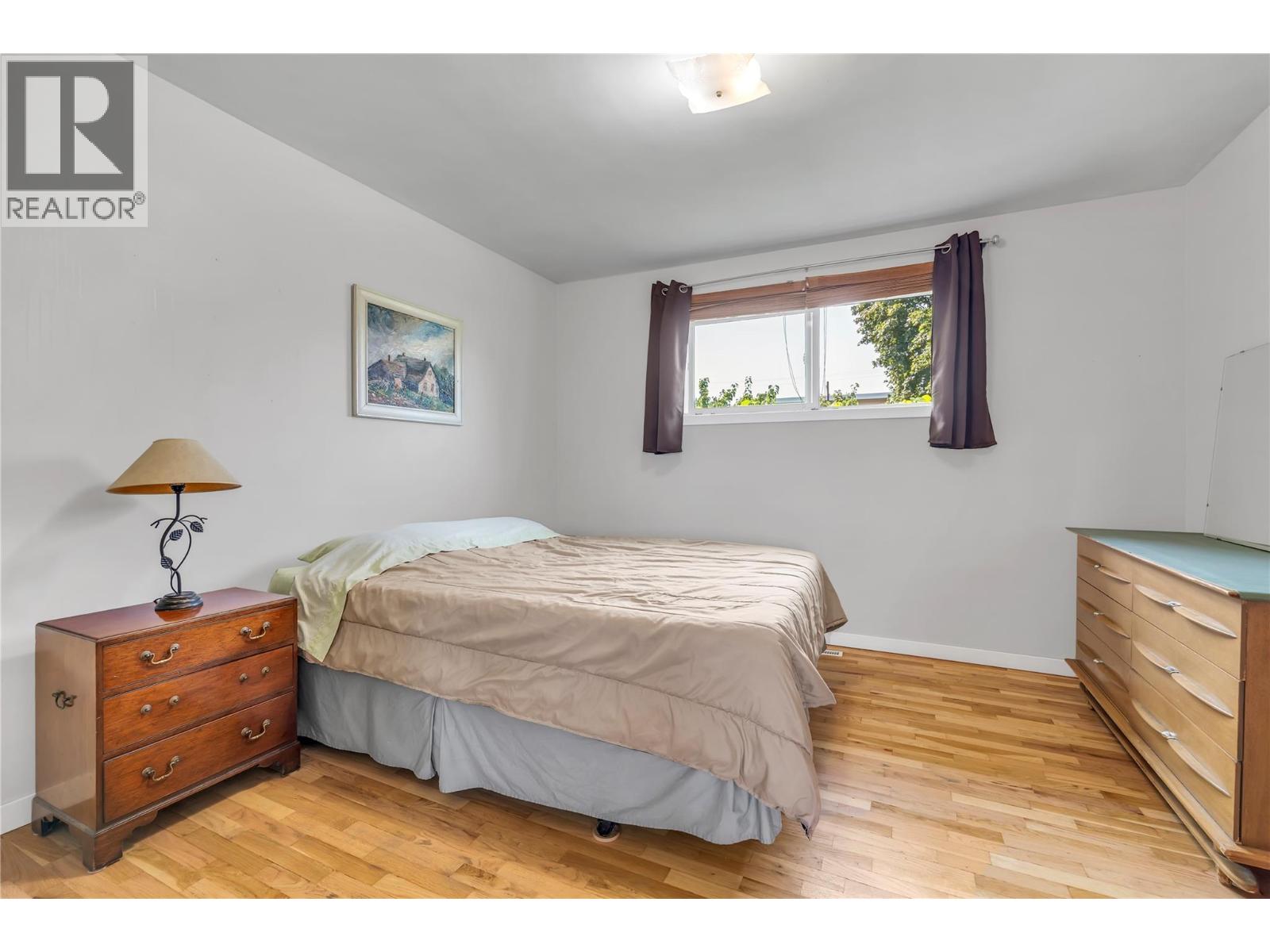 804 ROSS Avenue - 15