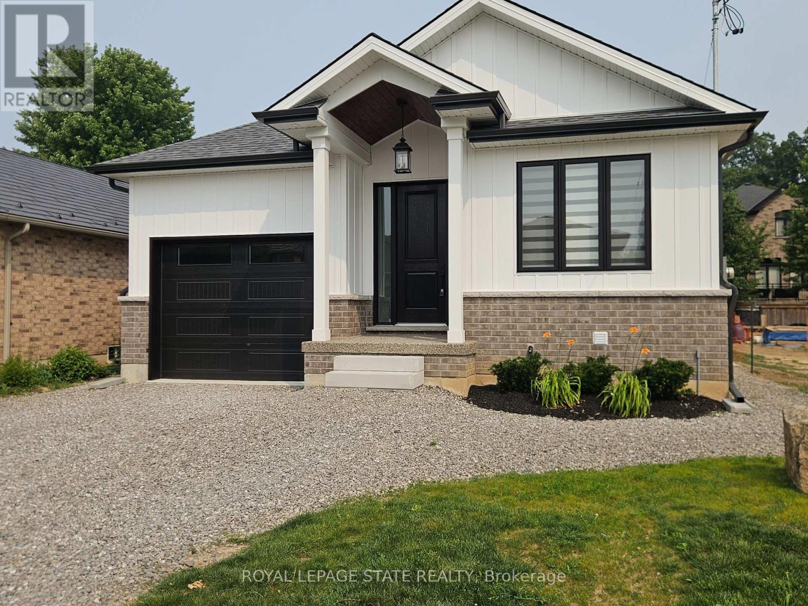 Photo of 115 Chesley Street