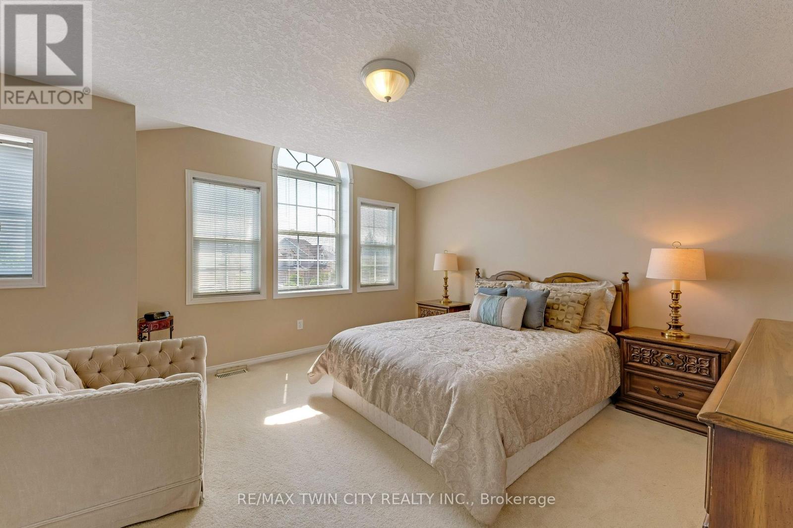 42 BRIARMEADOW CRESCENT - 14