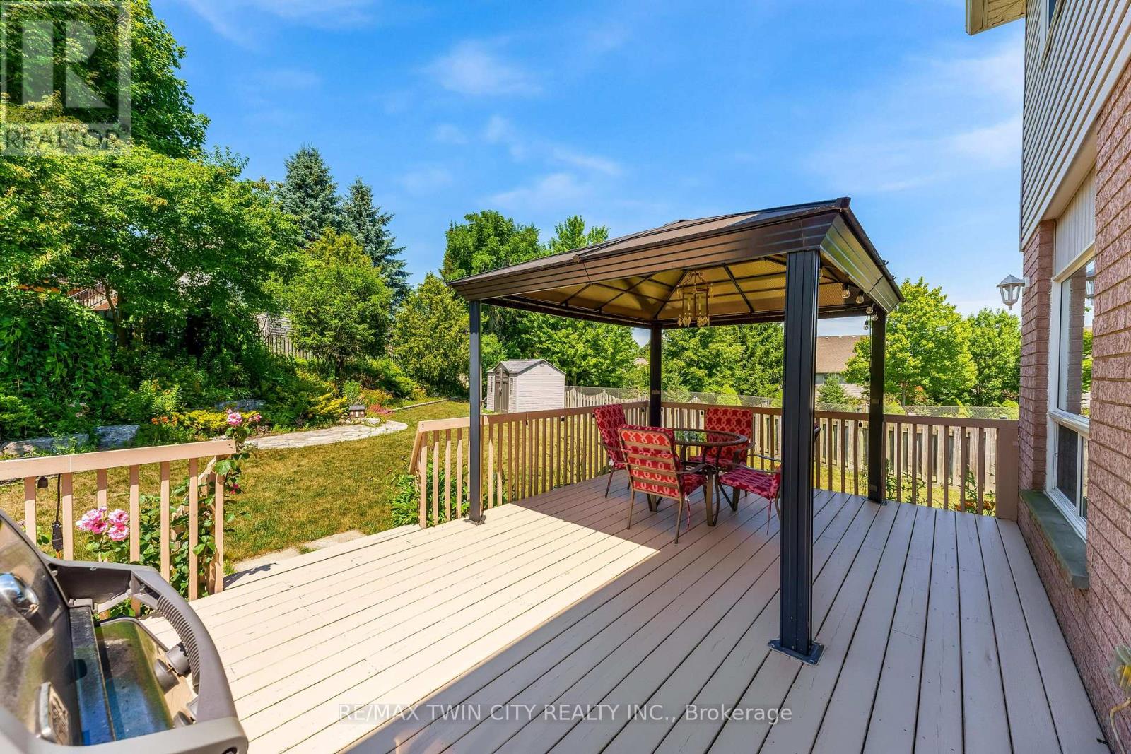 42 BRIARMEADOW CRESCENT - 31