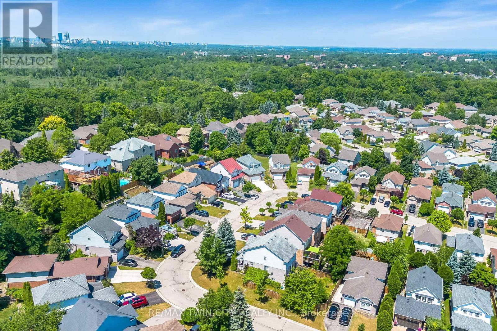 42 BRIARMEADOW CRESCENT - 42