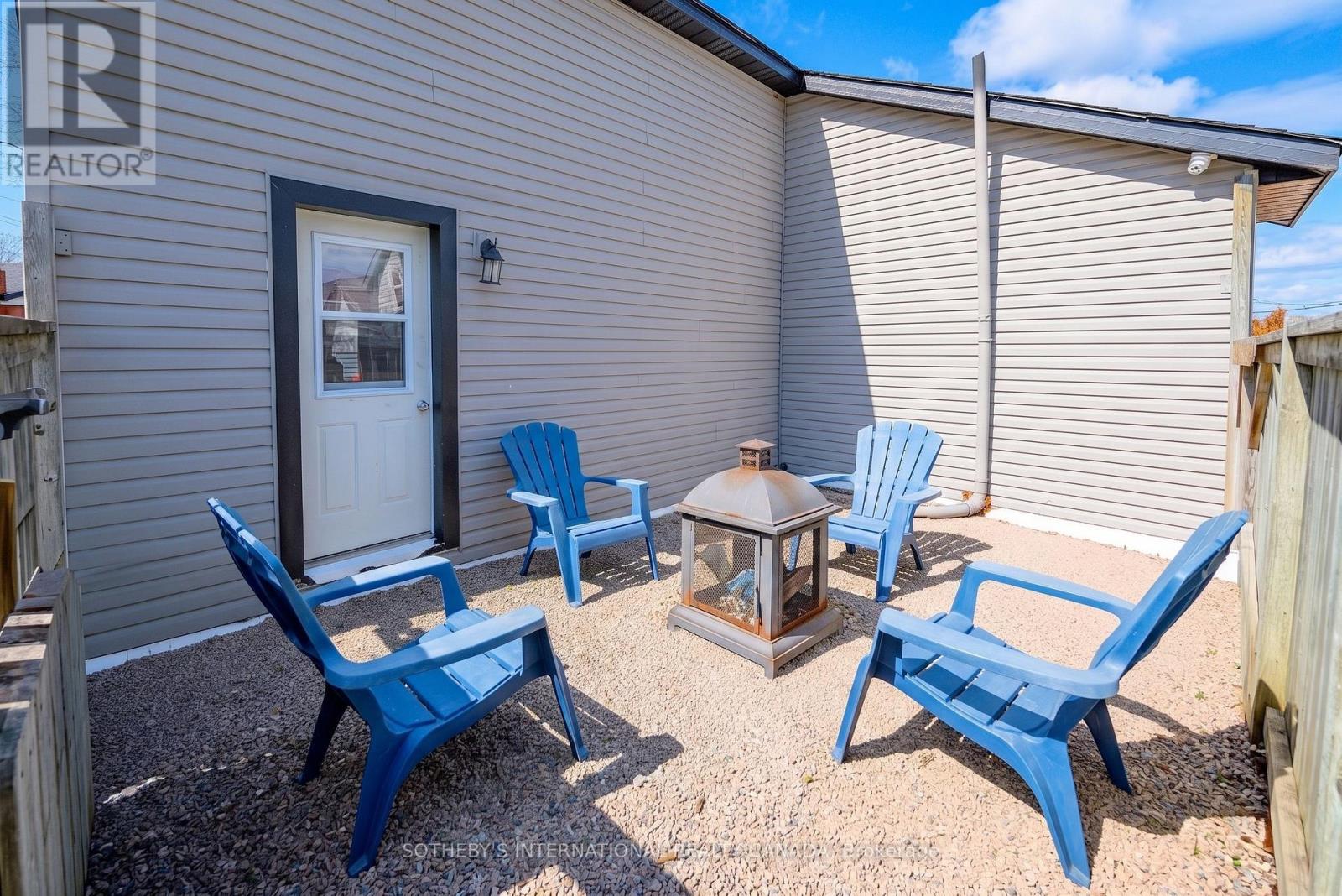 42 PAVILLION ROAD - Image 14