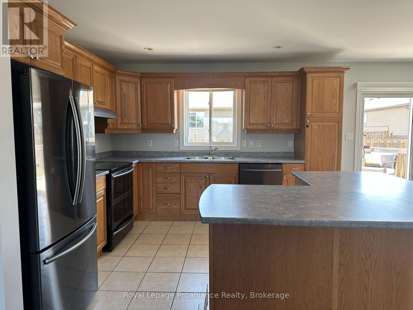 35 FOREST VALLEY DRIVE - 8