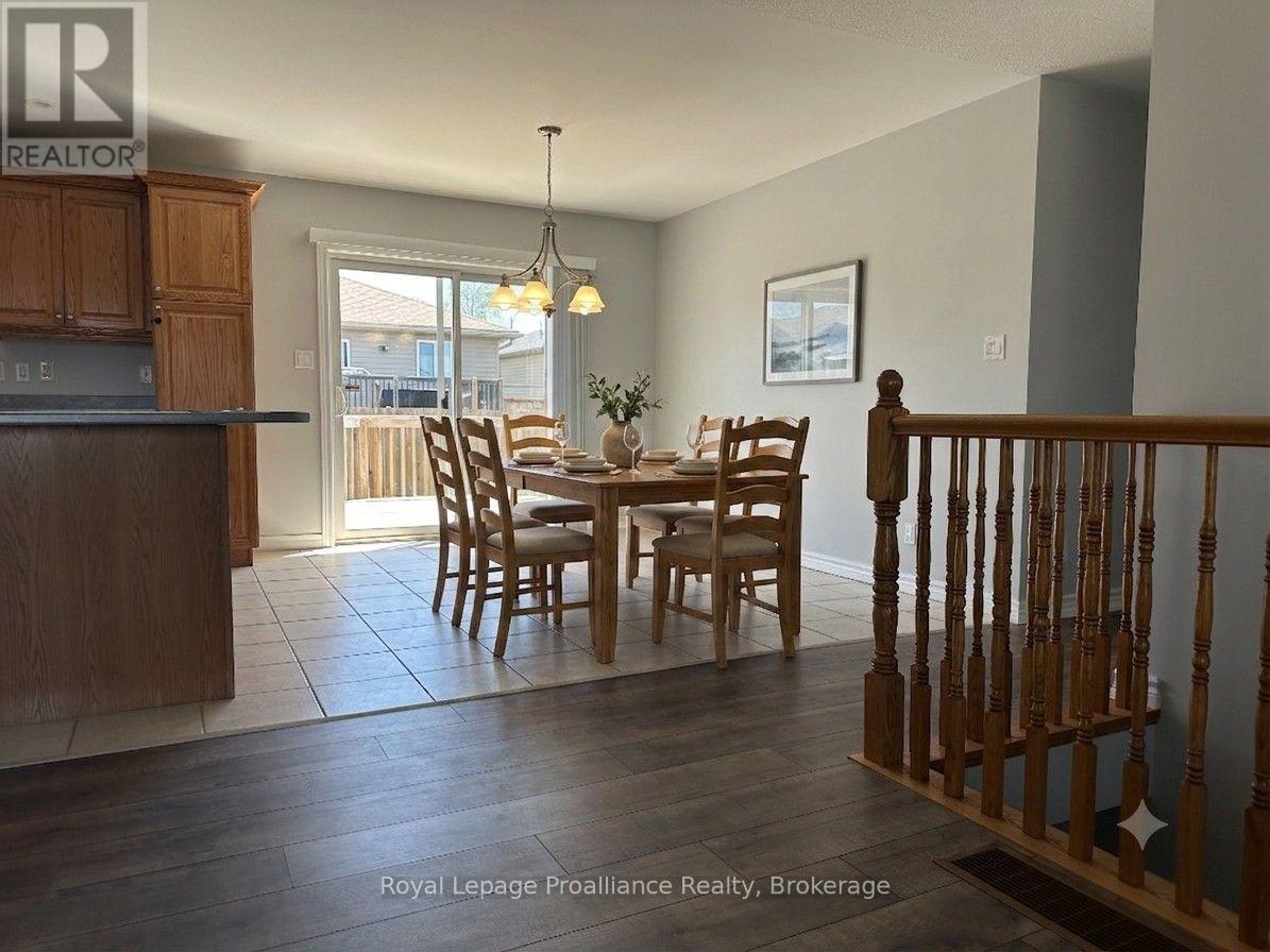 35 FOREST VALLEY DRIVE - 7