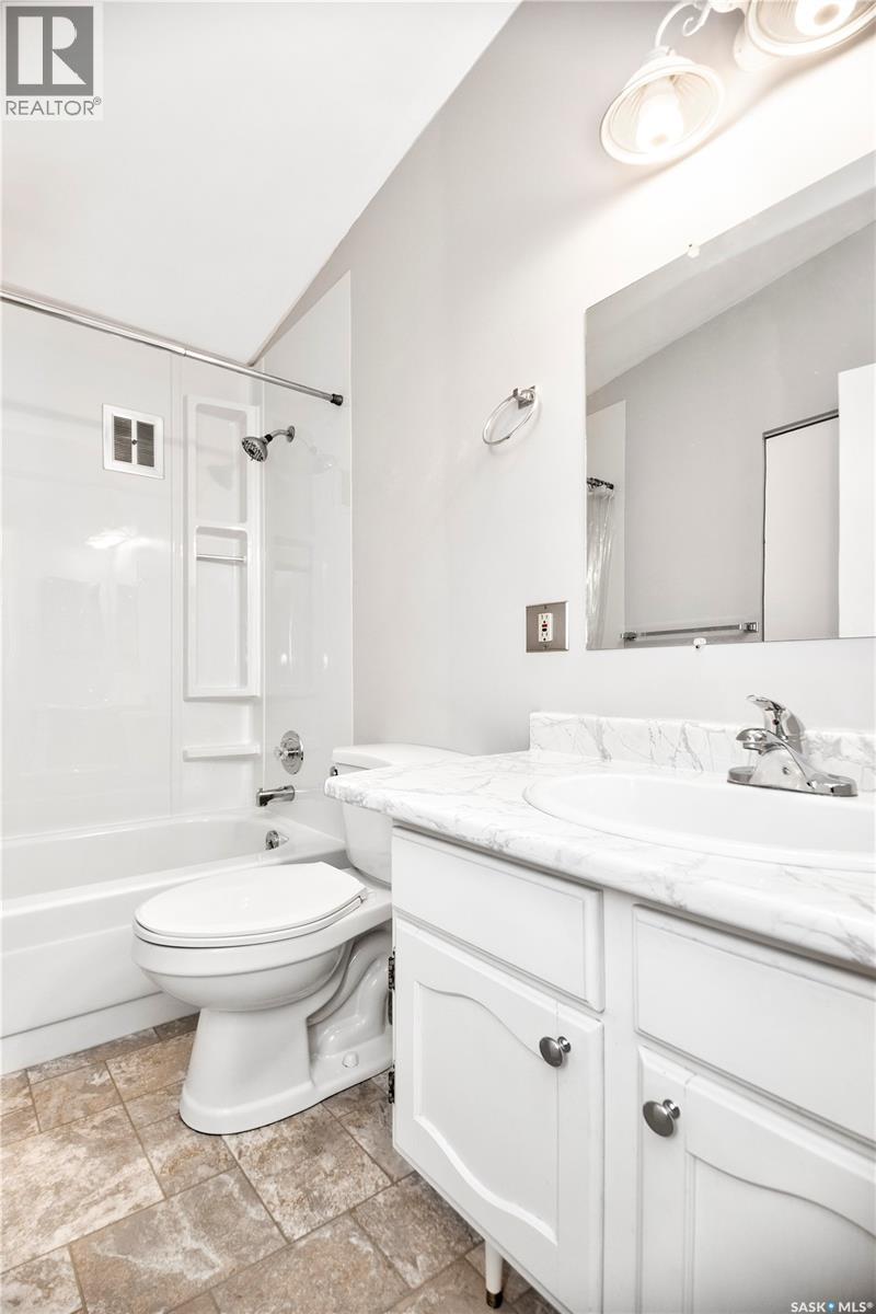 2885 4th AVENUE W - Image 12