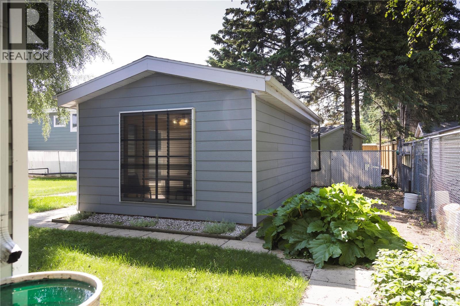 2885 4th AVENUE W - Image 27