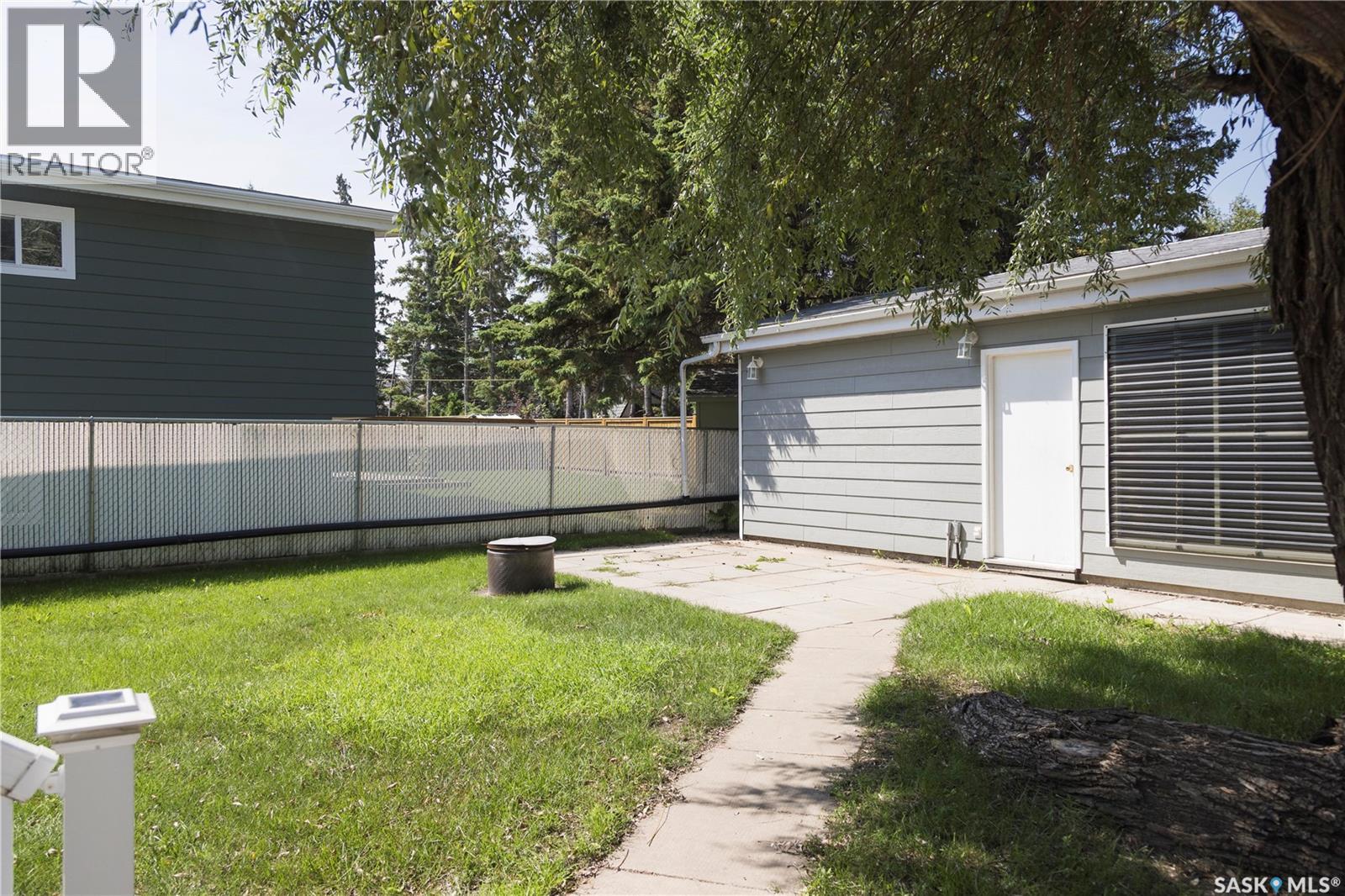 2885 4th AVENUE W - Image 5