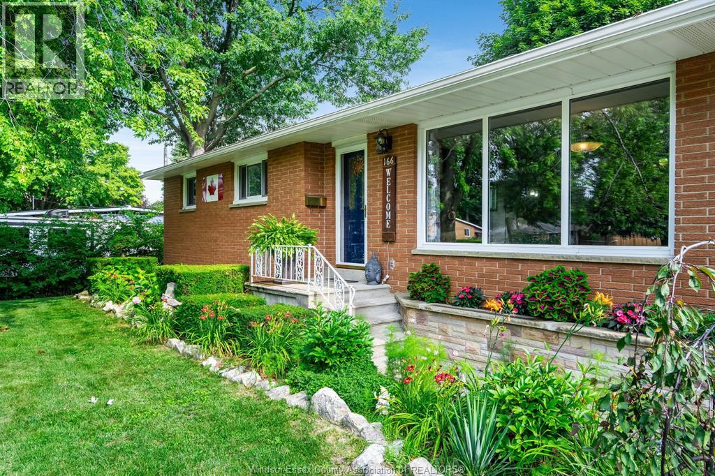 166 Kael CRESCENT - 3