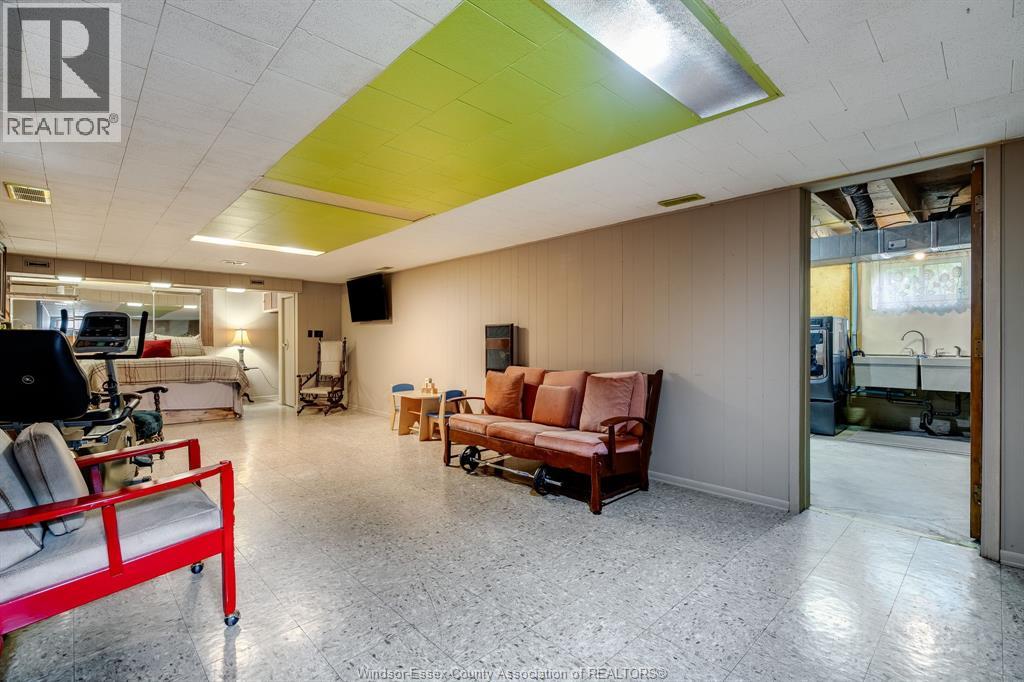 166 Kael CRESCENT - 24