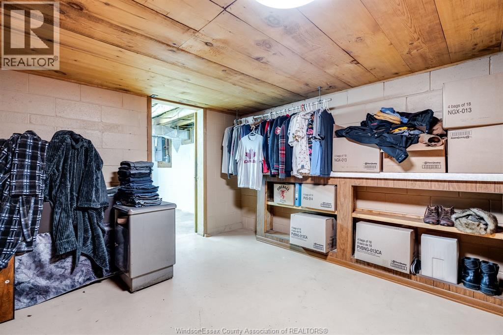 166 Kael CRESCENT - 34