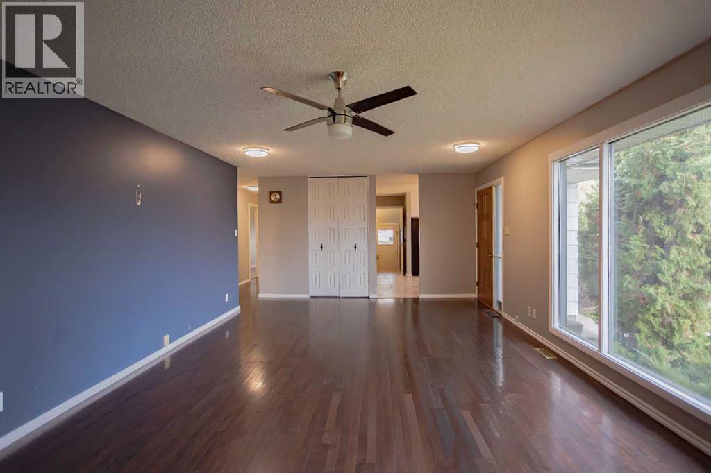 518 3 Street - Photo 10