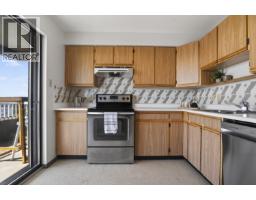 1502 615 Belmont Street, New Westminster, BC V3M6A1 Photo 18