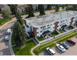 Row / Townhouse for sale at #102 14520 52 St NW, Edmonton — MLS® E4500901
