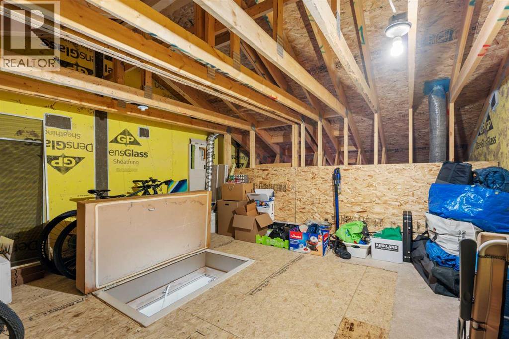 111 Auburn Bay Street SE - 38