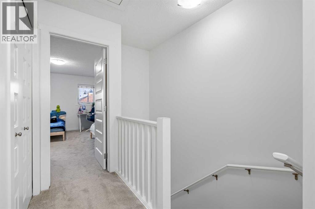 111 Auburn Bay Street SE - 23
