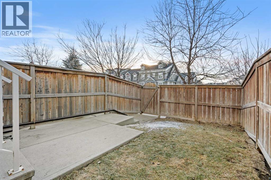 111 Auburn Bay Street SE - 40