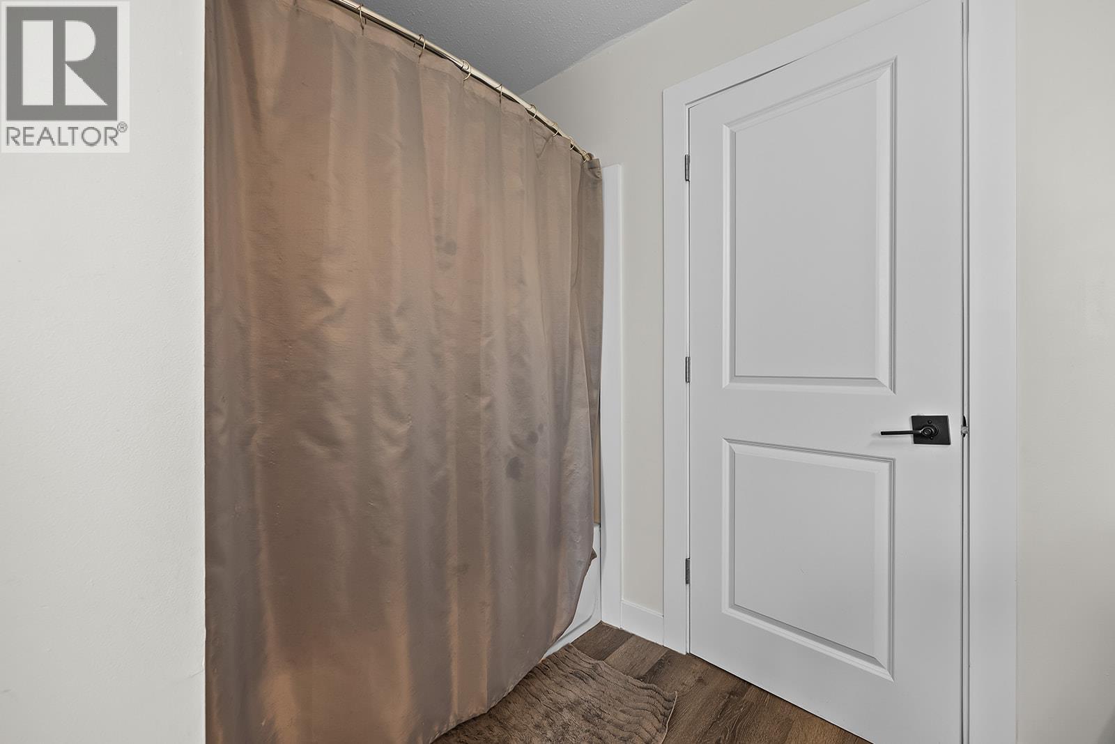 3463 Logan Road - 14