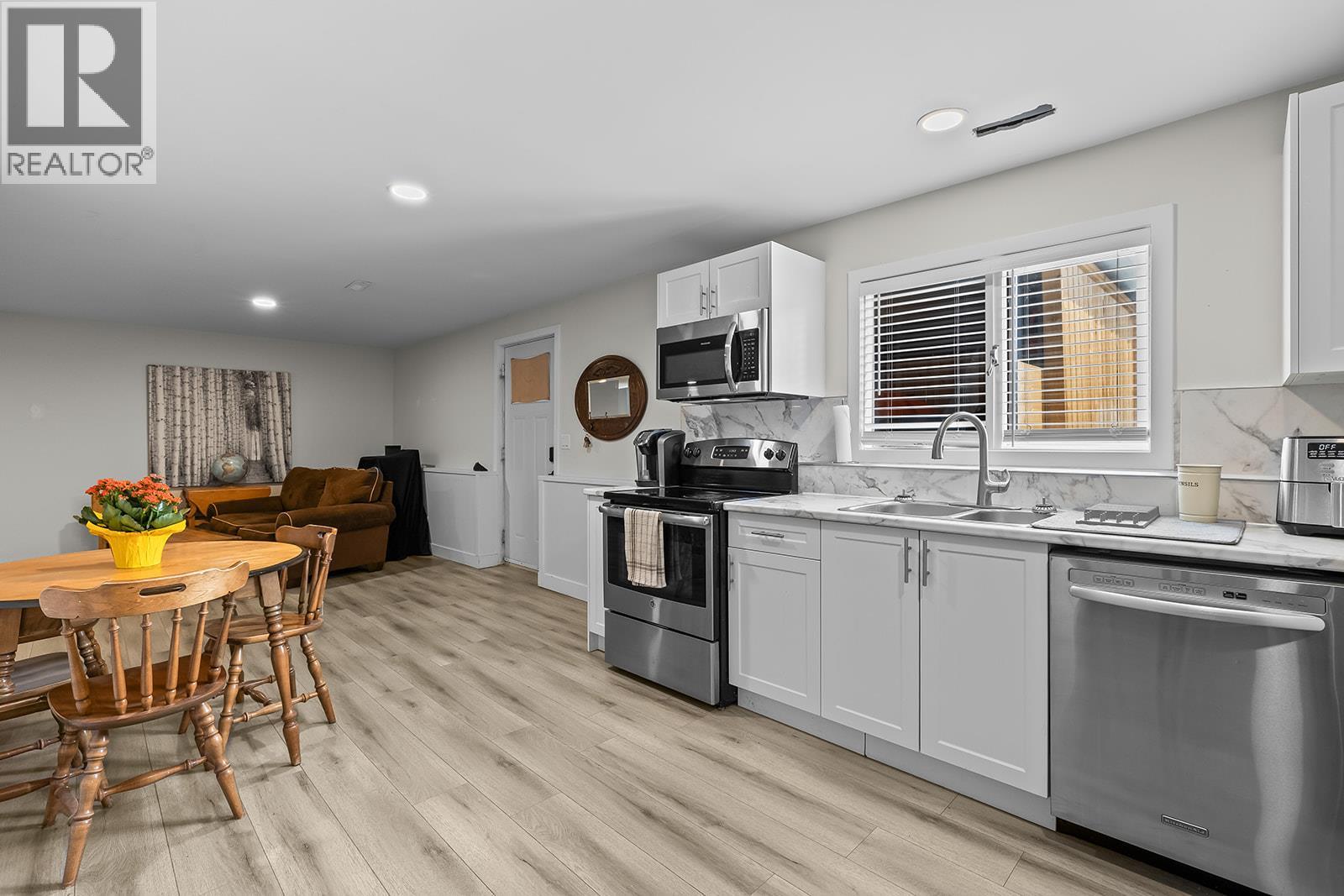 3463 Logan Road - 18