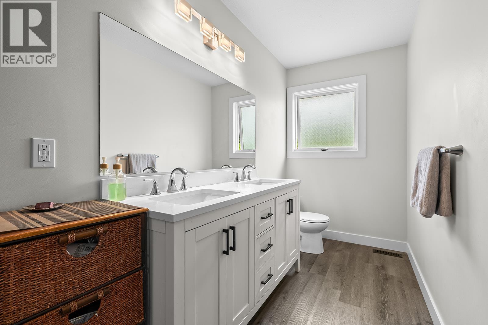 3463 Logan Road - 13