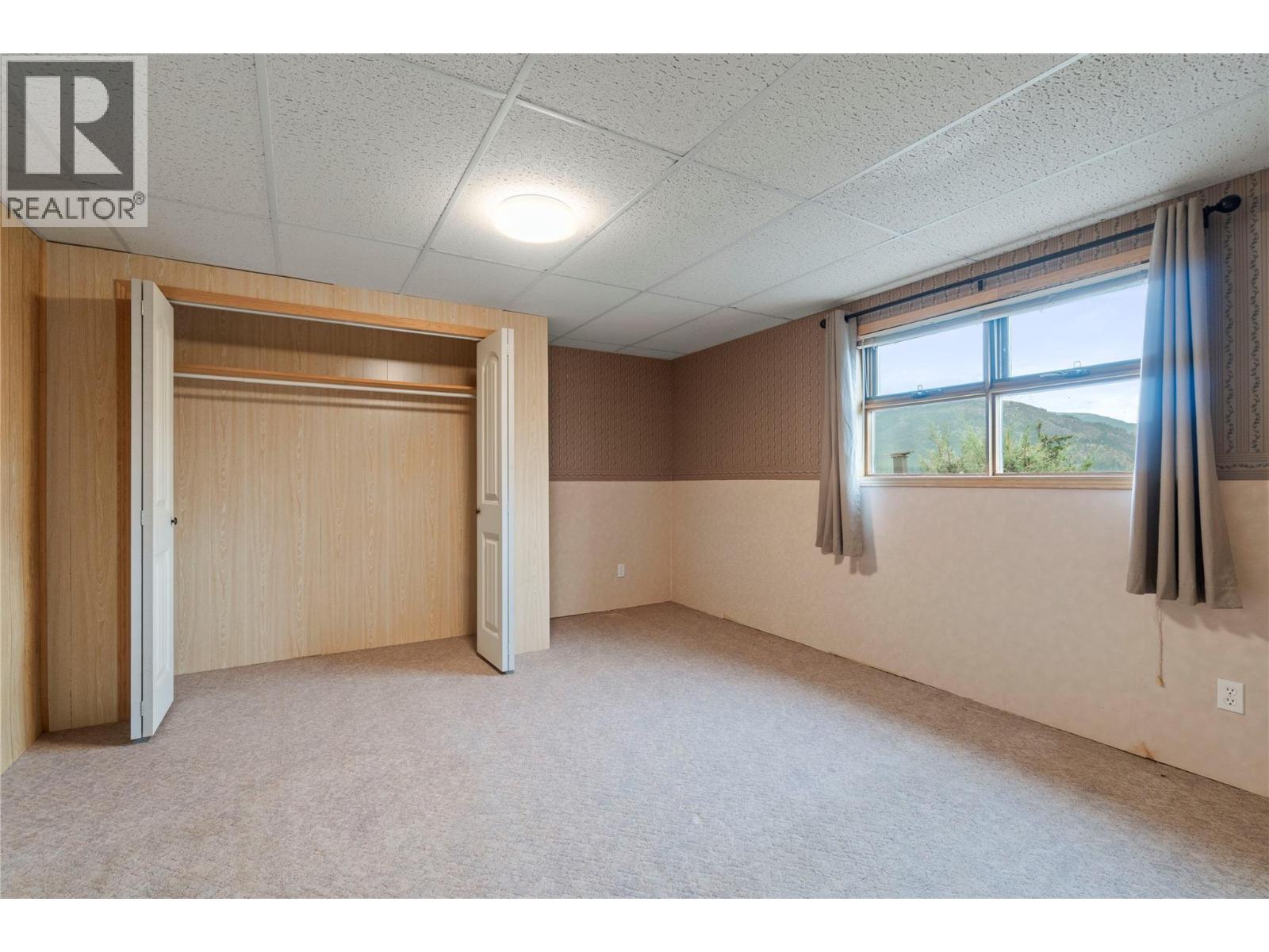 1200 Lawes Street - 33