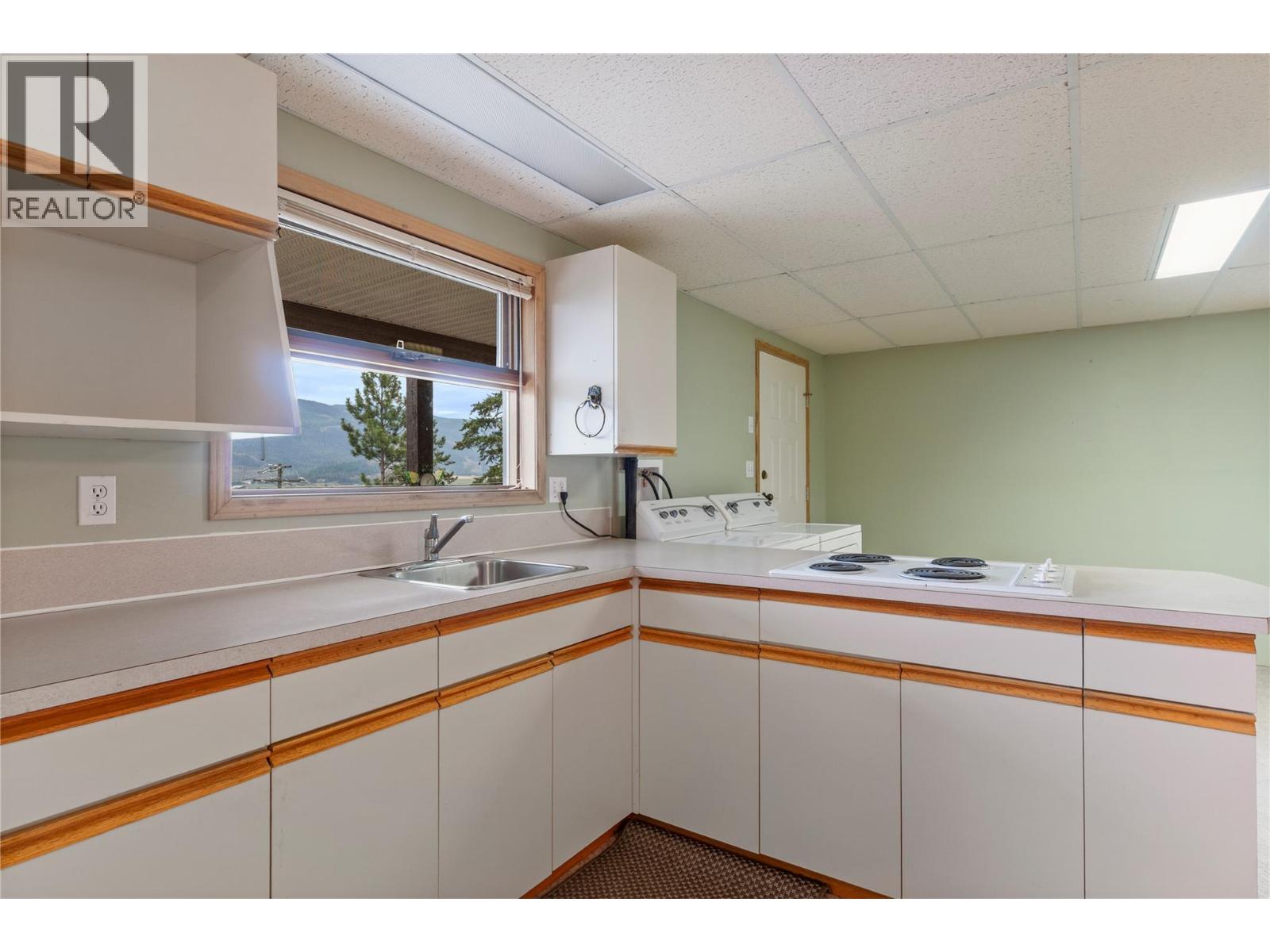 1200 Lawes Street - 30