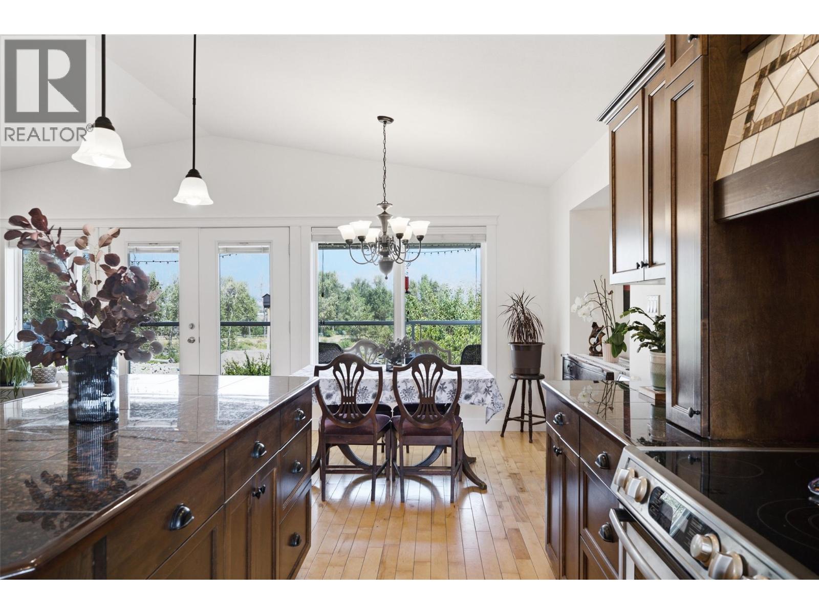 1620 Fir Road - 19
