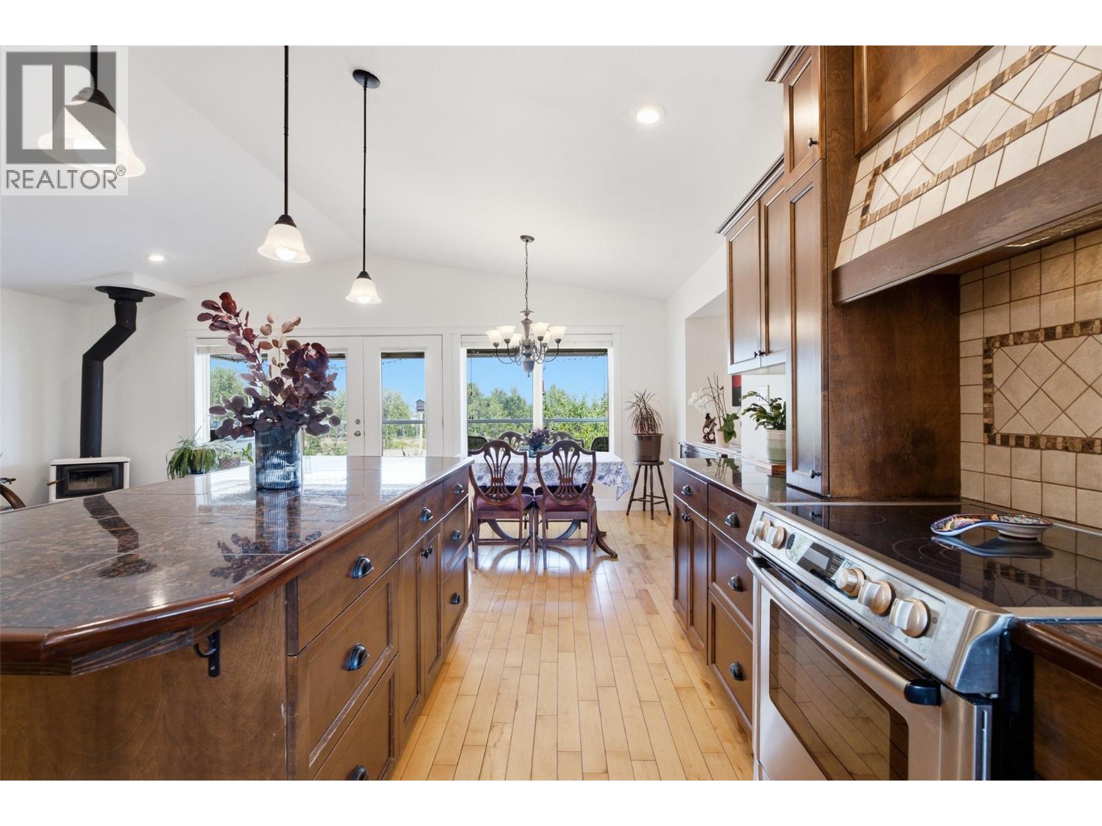 1620 Fir Road - 18