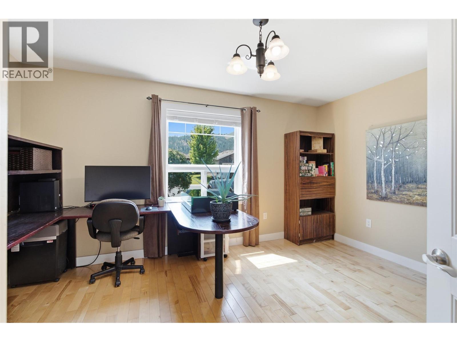 1620 Fir Road - 35