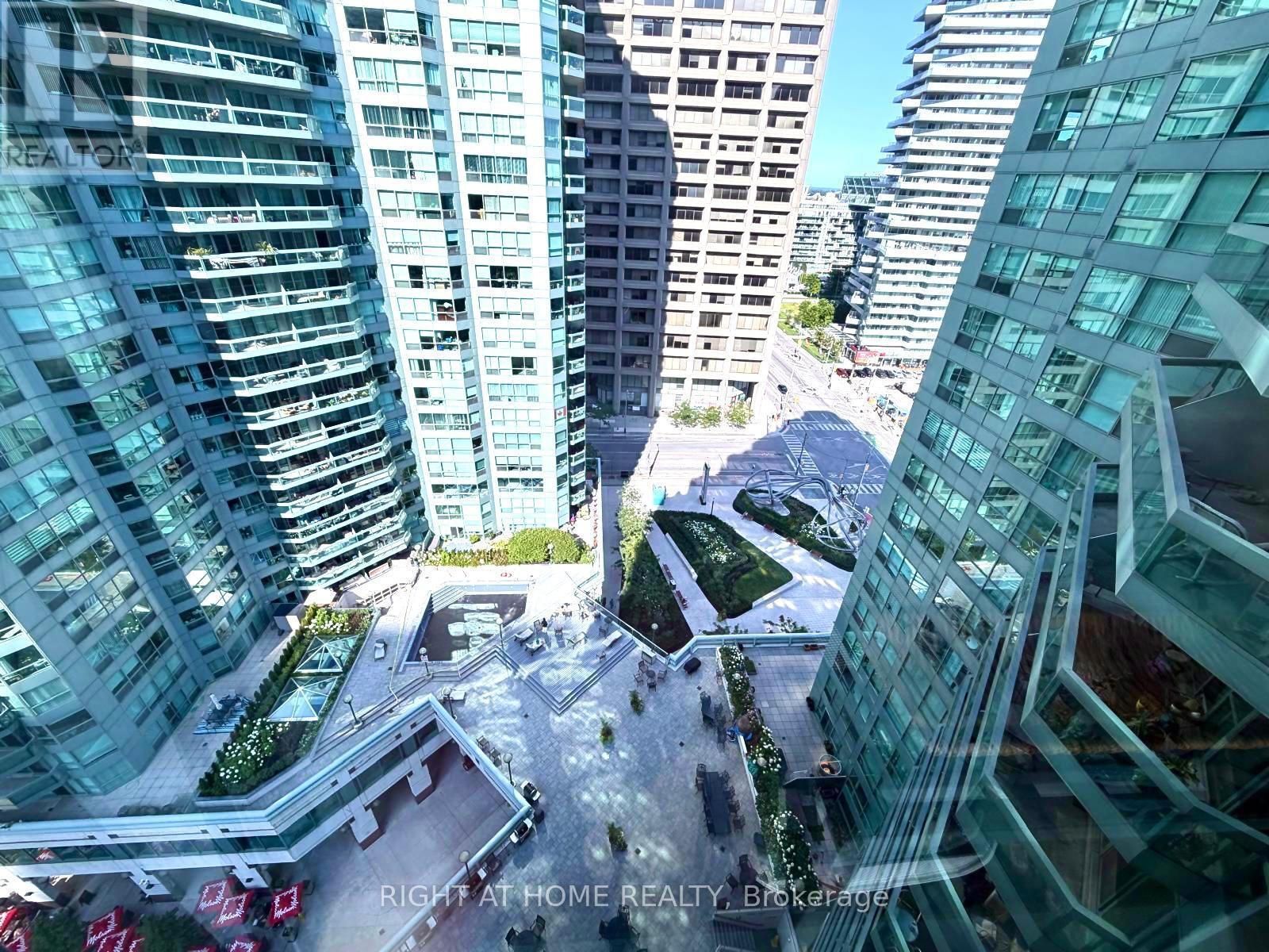 #1712 10 QUEENS QUAY W - 8