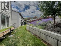 Living room - 1993 Qu'appelle Boulevard Unit# 137, Kamloops, BC V2E0C2 Photo 11