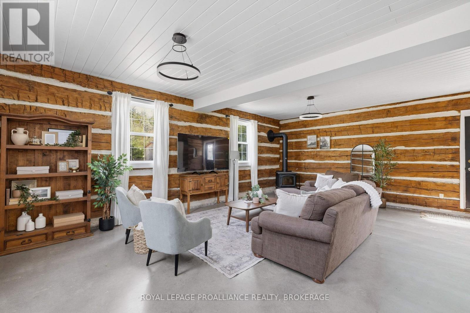418 HIGHWAY 32 - Image 3
