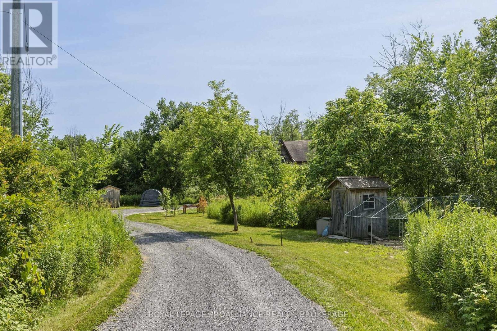 418 HIGHWAY 32 - Image 34