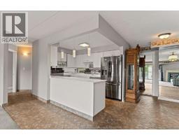 310 Village Grove Drive Unit# 213, Tecumseh, ON N8N4X7 Photo 10