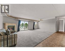 310 Village Grove Drive Unit# 213, Tecumseh, ON N8N4X7 Photo 16