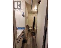 1944 Poplar Avenue, Quesnel, BC V2J3Z5 Photo 11