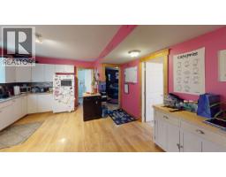 1944 Poplar Avenue, Quesnel, BC V2J3Z5 Photo 17