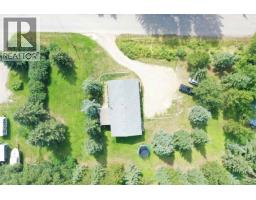 1944 Poplar Avenue, Quesnel, BC V2J3Z5 Photo 35