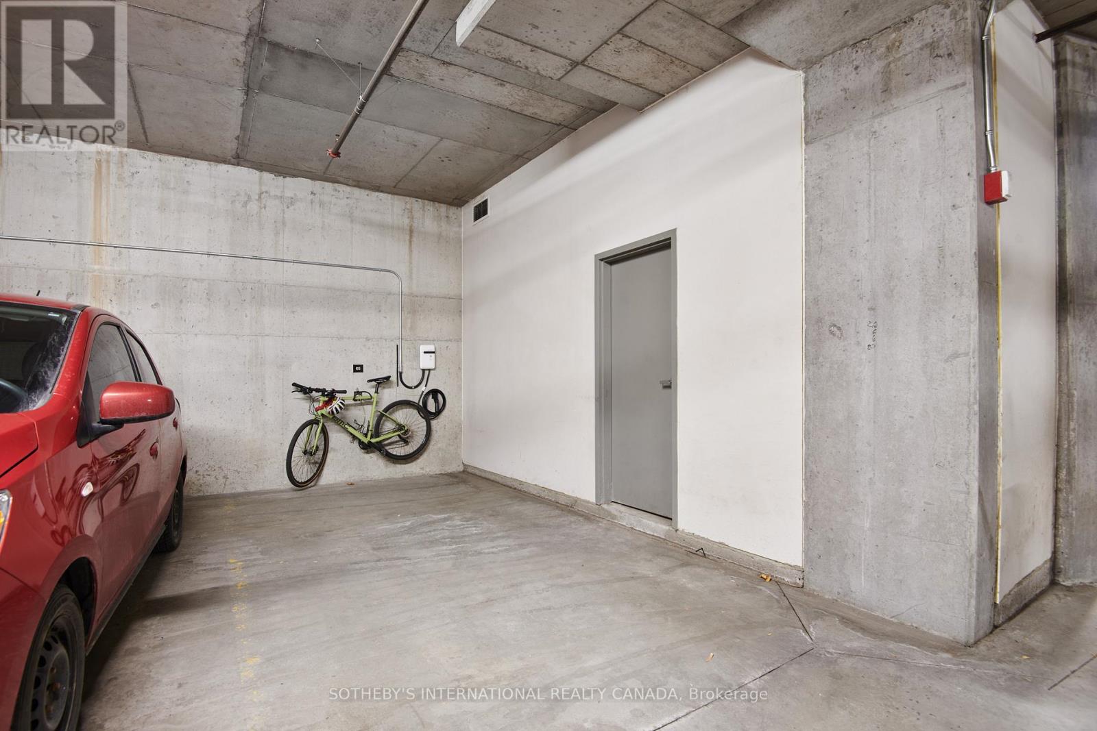 #314 7 MARQUETTE AVENUE - Image 30