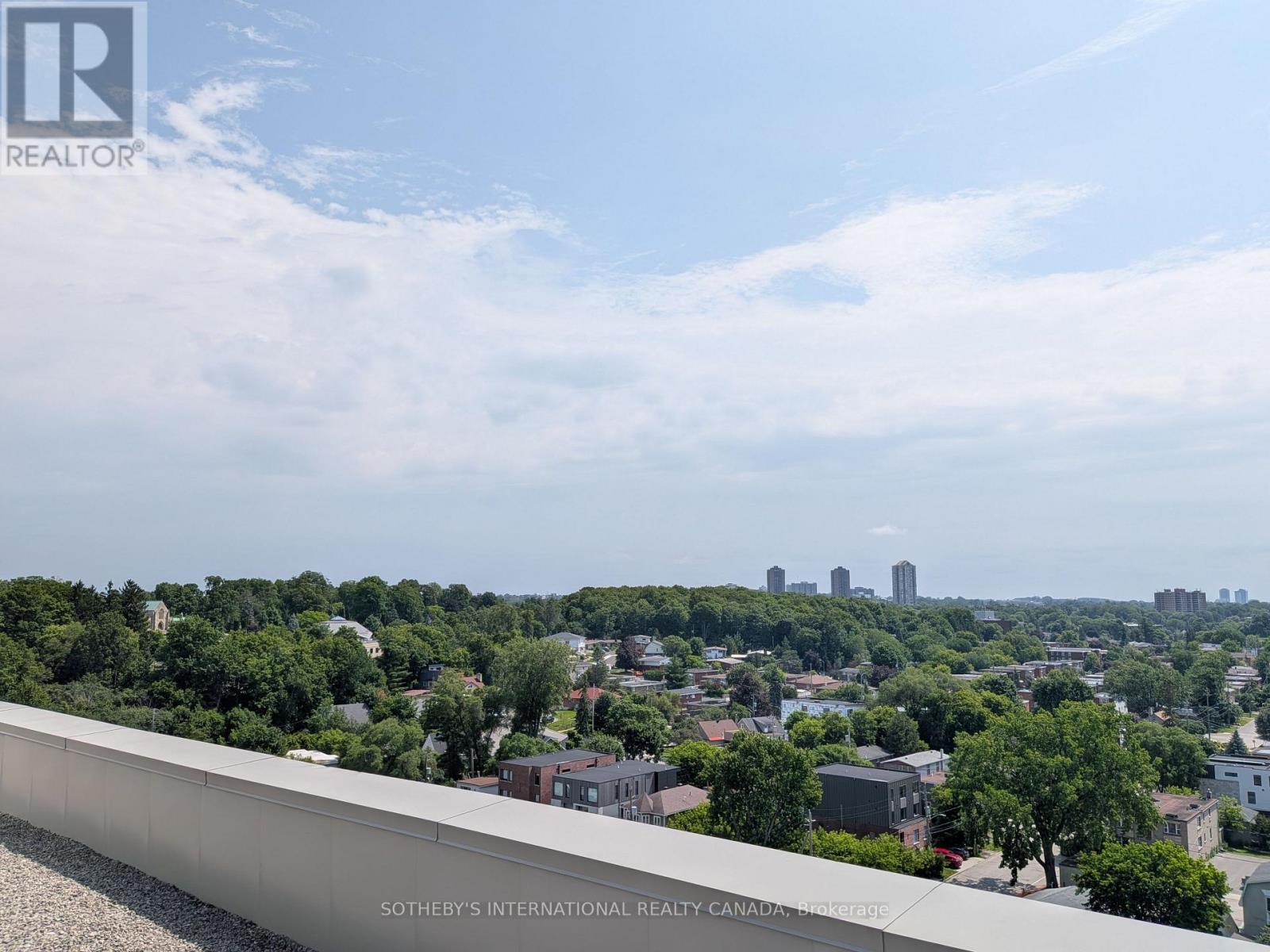 #314 7 MARQUETTE AVENUE - 32
