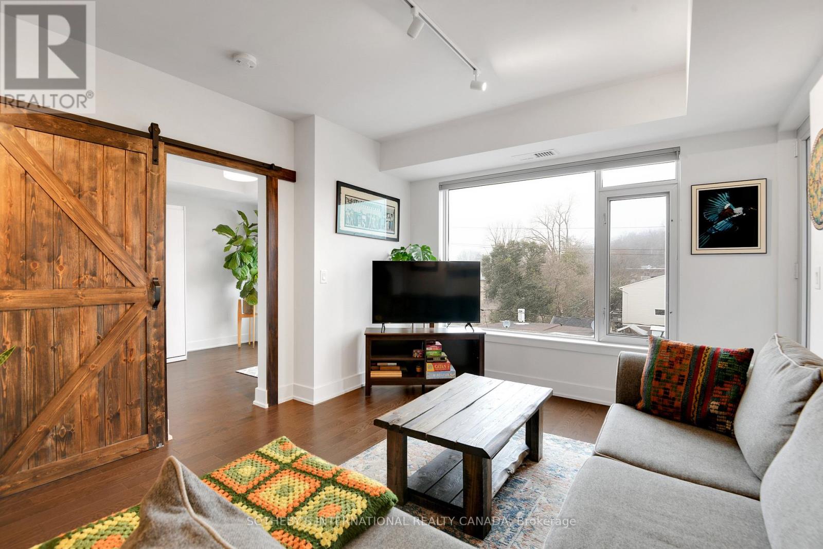 #314 7 MARQUETTE AVENUE - Image 6