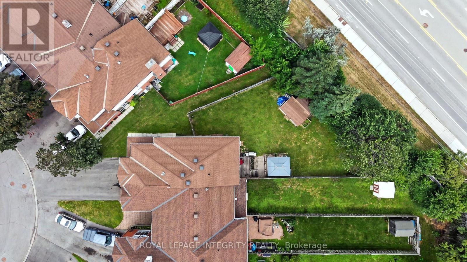 137 HUNTERSWOOD CRESCENT - Image 45
