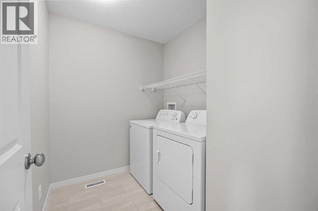 38 Howse Row N - Image 25