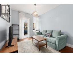 205 7330 Arbutus Street, Pemberton, BC V0N2L1 Photo 12